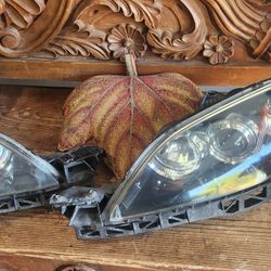 Mazda 3 Headlights 