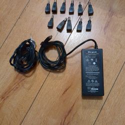 Targus Universal Wall/Auto/Air Power Adapter For Laptop 