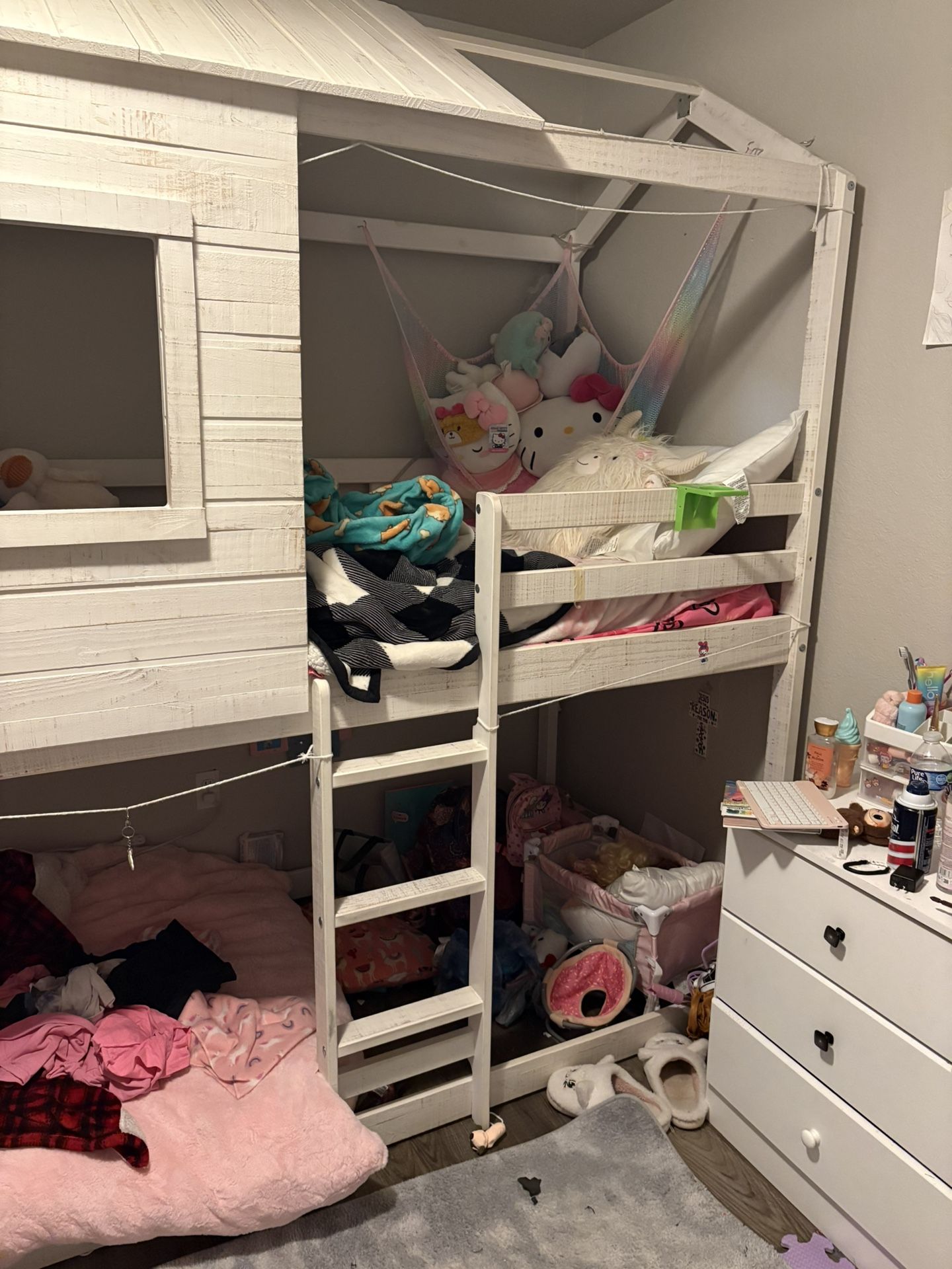Loft bed with twin mattress