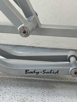 Body Solid Seated Rowing Weight Machine