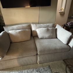 Love Seat Modular