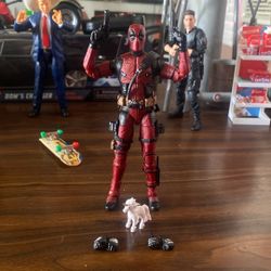 Deadpool Figure