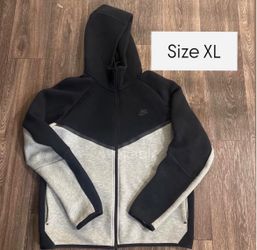 Nike Tech Fleece Full-Zip Hoodie Size XL