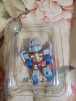 Squeezeling Transformers Starscream Figure