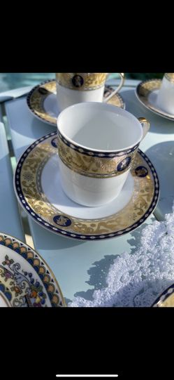 Italian Design Fine Porcelain 