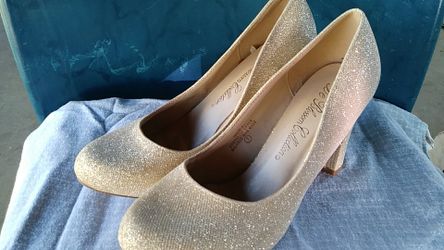 De blossom collection women dress shoes size 7