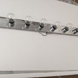 Bathroom 8 Bulb 💡 Wall Lamp
