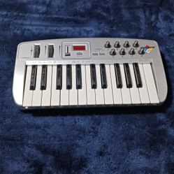 Midiman MIDI Controller 
