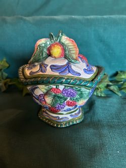Small Fitz and Floyd Lidded Bowl with Fruit