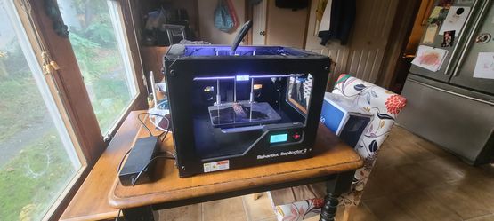 Makerbot replicator 2