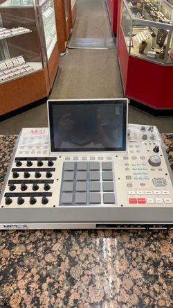 Akai professional