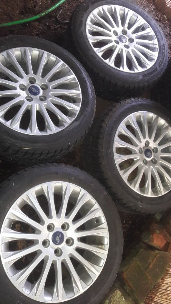 Goodyear Winter Snow Traction Tires on Ford Rims as new
