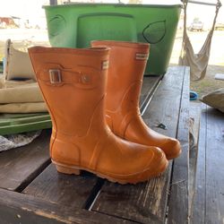 Hunter Rainboots Size 9 