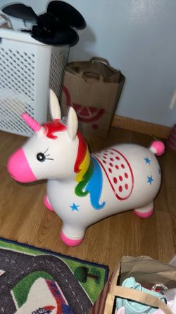 Toddler toy/clothes