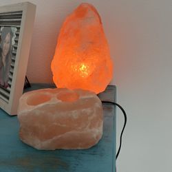 himalayan pink salt lamp and candle holder 