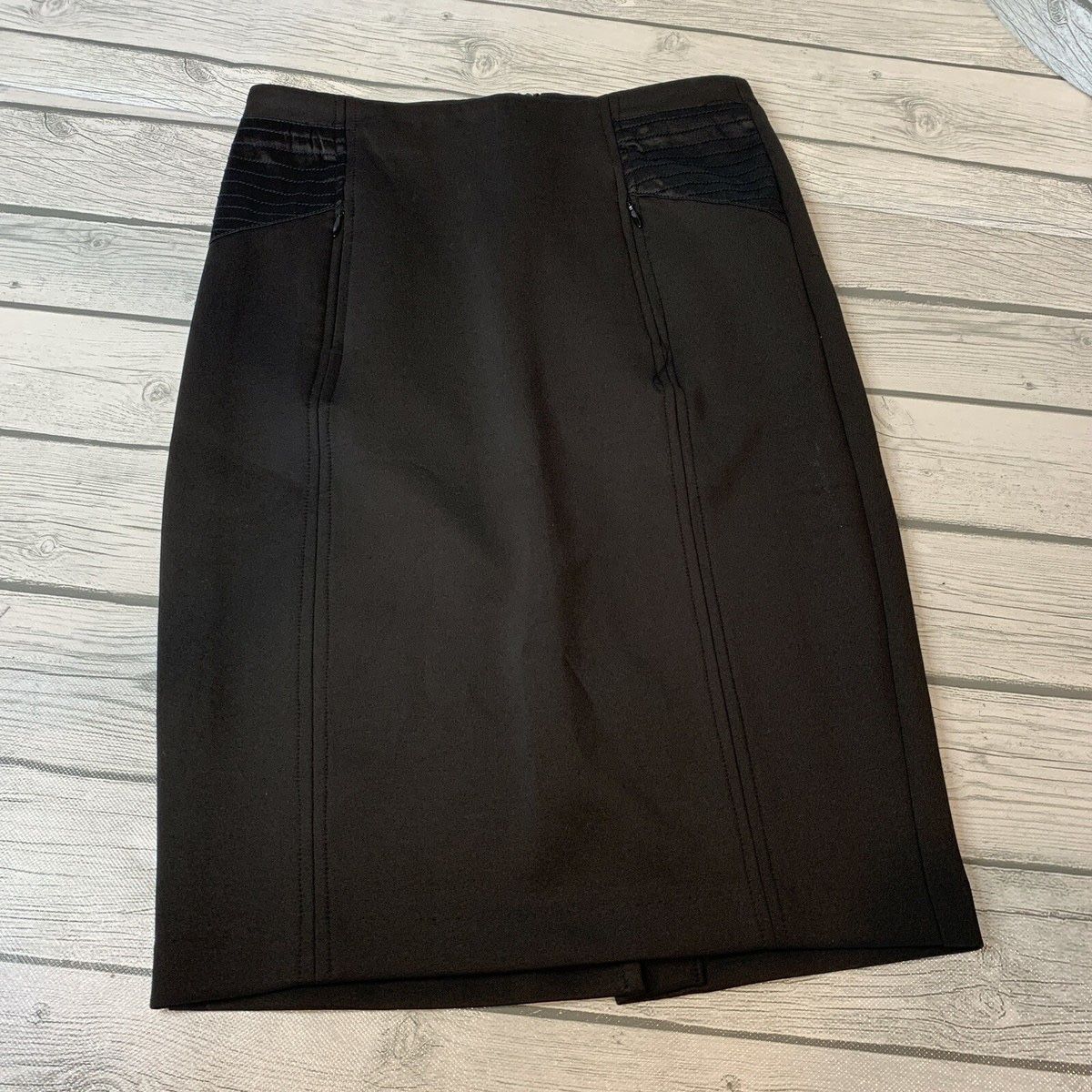 Black Stretchable Pencil Skirt Back Zipper Comfort 5” Slit for Women Size 3/4 or M New Condition
