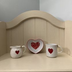 Valentines Day Mug, Creamer Pitcher & Dish ❤️