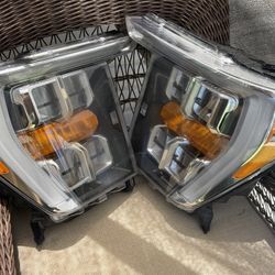 2021 Ford F150 OEM Reflector Headlights