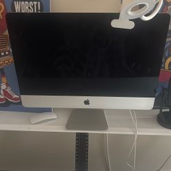 Apple Desktop Computer