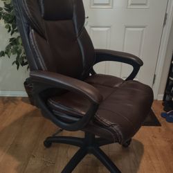 Faux Leather Executive Office Chair