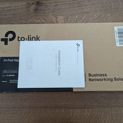 TP-LINK TL-SG1024 - 24-Port Gigabit Desktop/Rackmount Ethernet Switch