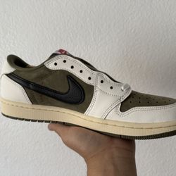 Travis Scott x Air Jordan 1