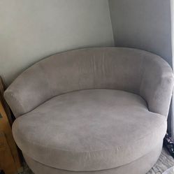 Large Round Swivel Sofa Chair (comes with 3 pillows not pictured)