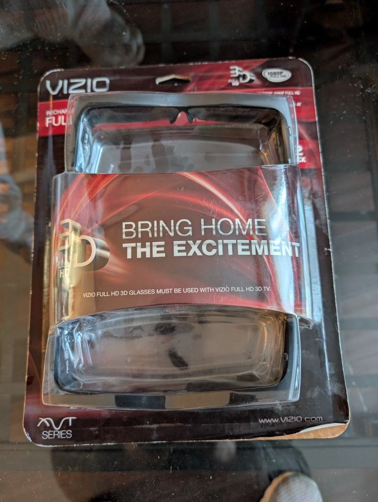 Vizio XVT Full HD 3D Rechargeable Glasses -new