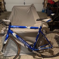 Giant Brand Road Bike