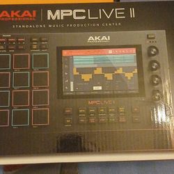 AKAI Pro MPC LIVE II Music Production Center