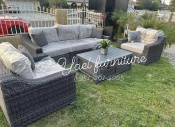 Brand new patio outdoor furniture set