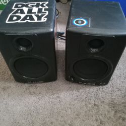 M - AUDIO , AV40 SPEAKERS 