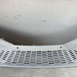 2025 2026 Toyota Camry front bumper (12O)