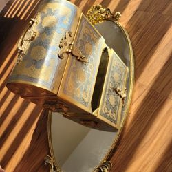 vintage jewelry box 