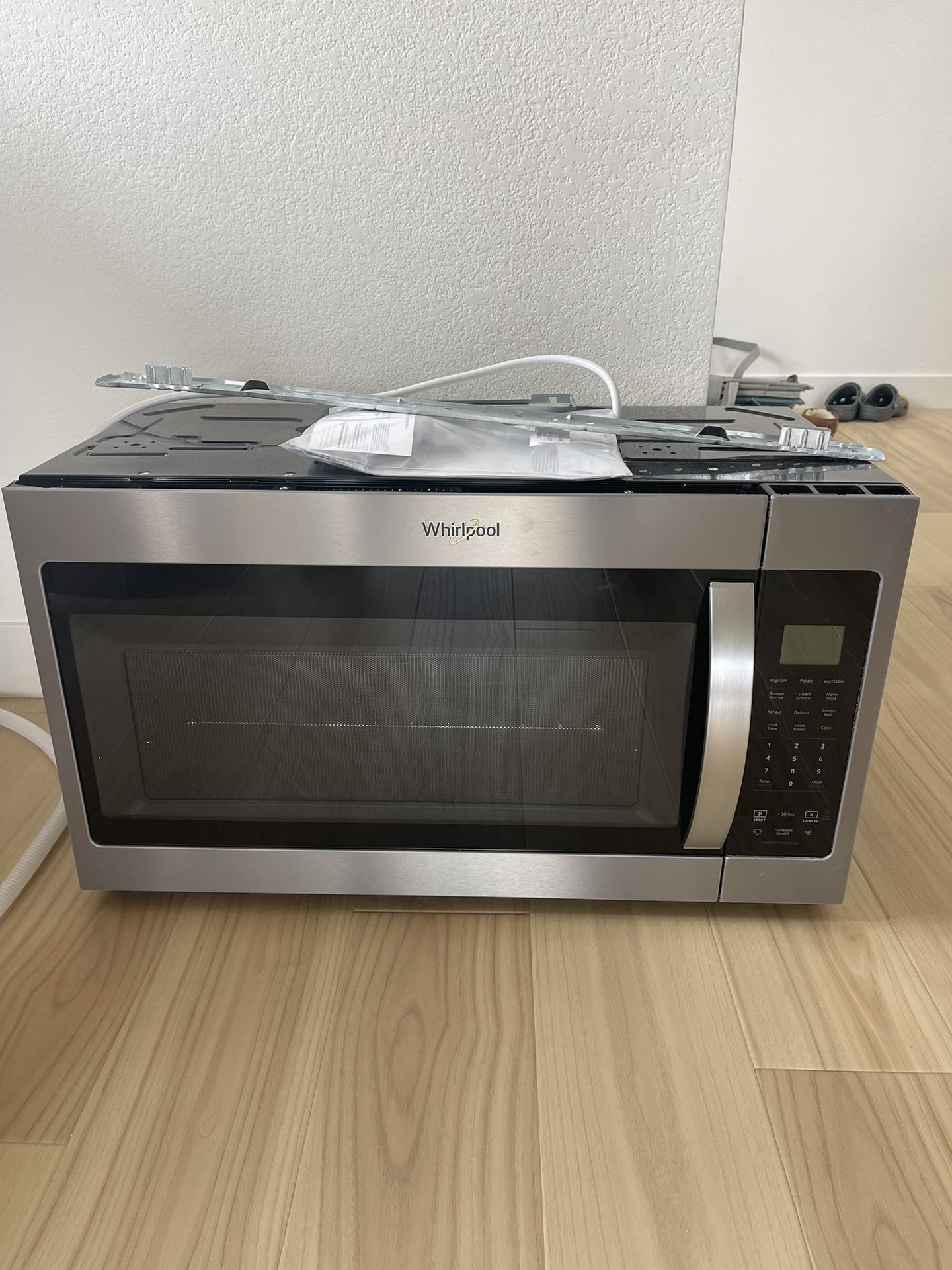 Whirlpool Microwave 