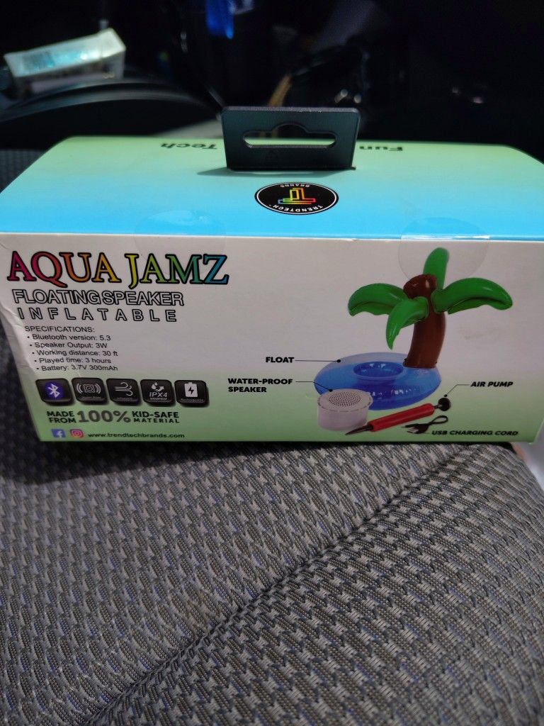 Trendtech Brands Aqua Jamz Floating Inflatable Speaker