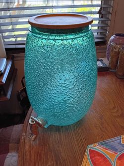 ITS PLASTIC $5 PICK UP IN SUN VALLEY
