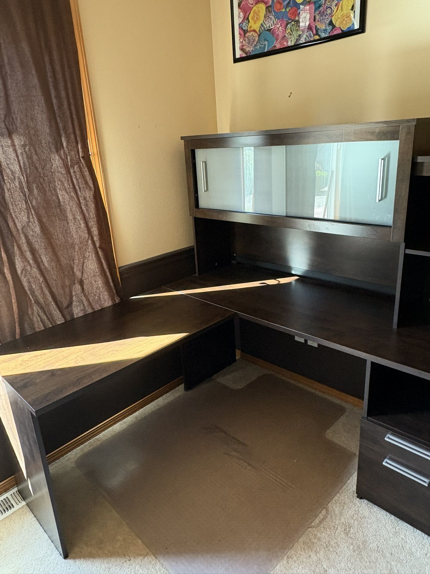 L Shaped Office Desk With Hutch