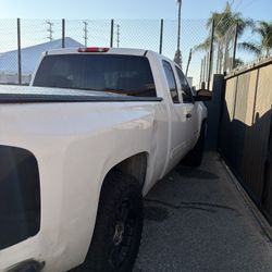 Chevy Silverado Clean Tile