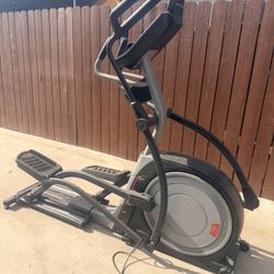 ELLIPTICAL MACHINE $50