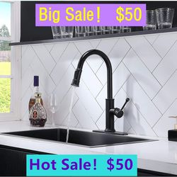 Pull Down Single Handle Black Kitchen Faucet (Part number: QYT218H-D） showroom clearance