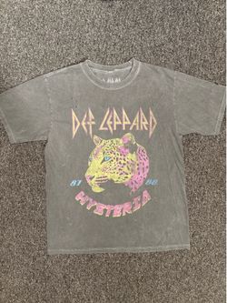 Def Lepard T shirt