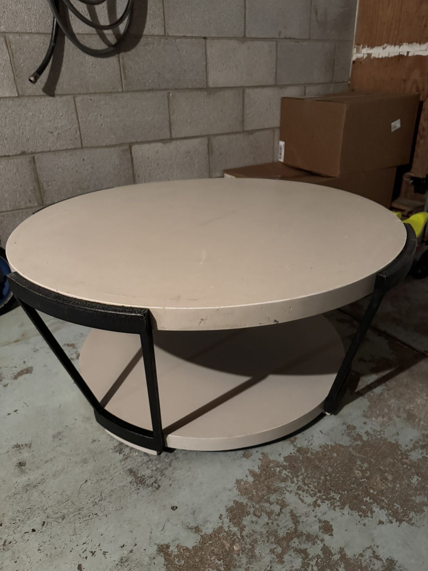 Free Table
