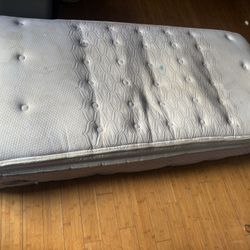FREE TWIN MATTRESS 