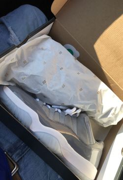Cool grey 11 low top sz 9.5