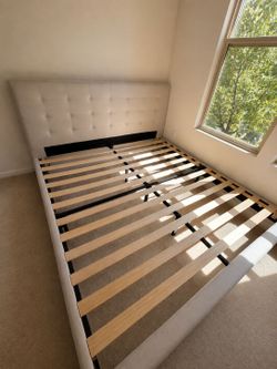 Tufted Upholstered King Bed Frame with Slats
