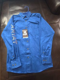 Ariat dress shirt for man