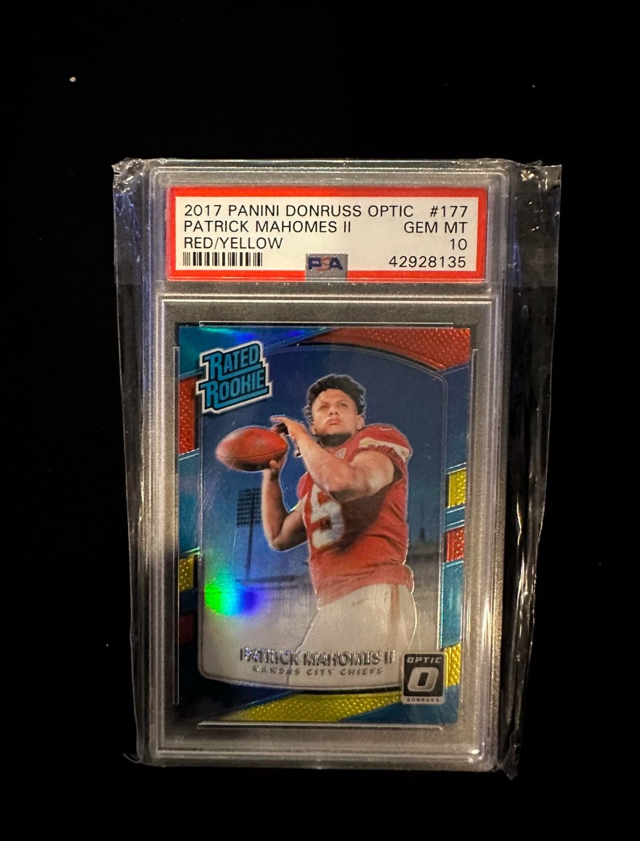 2017 panini donruss optic Patrick Mahomes II Red/Yellow #177 PSA gem mt 10