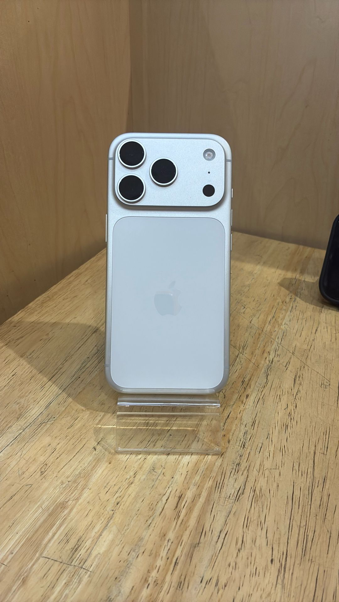 iPhone 17 Pro 256gb Unlocked Any Carrier Liberado De Compania