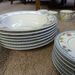 Coventry 'My Garden' Fine Porcelain China Set